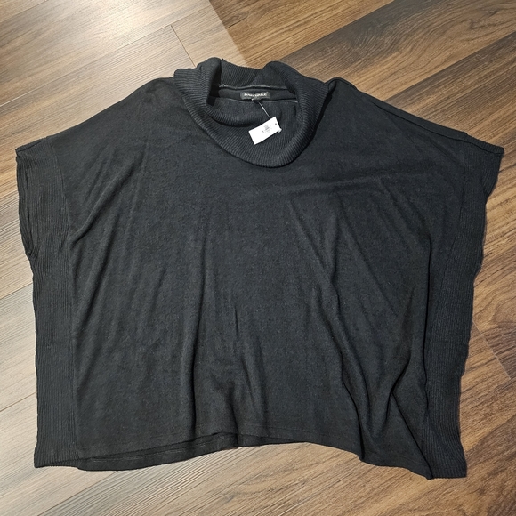 Banana Republic Cozy Poncho, Size M/L - Picture 2 of 7